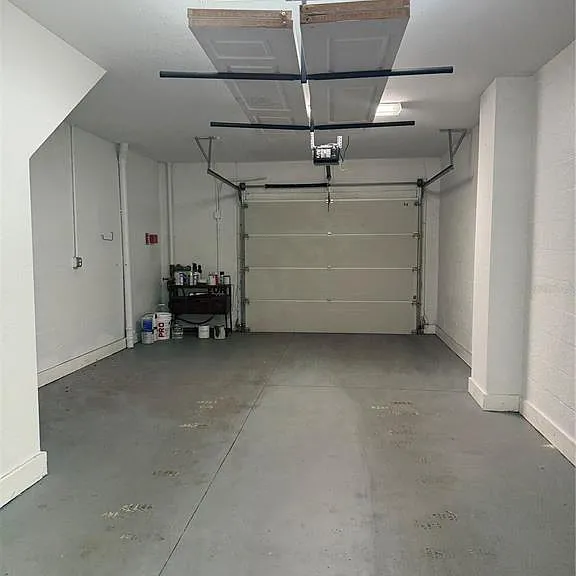 2208 Soho Bay Ct — Photo 33
