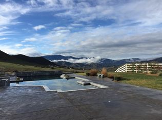 1622 Mary Rd, Acton, CA 93510