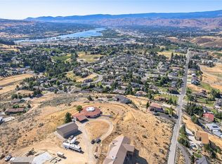 80 Solstice Ln, Wenatchee, WA 98801