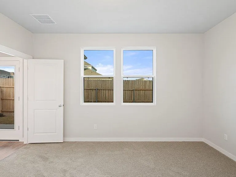 2310 Castillo Dr #71 — Photo 10