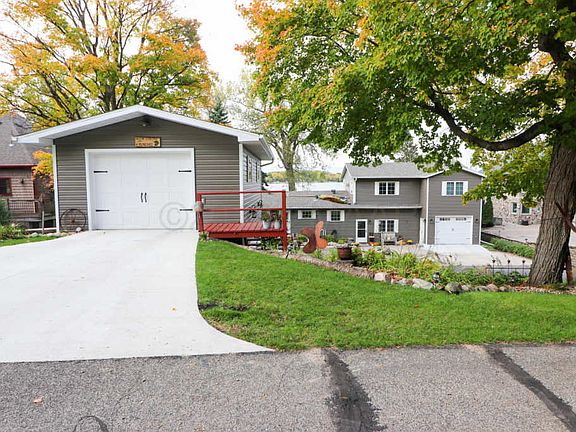2nd image of 15266 Tosten Erickson Cir