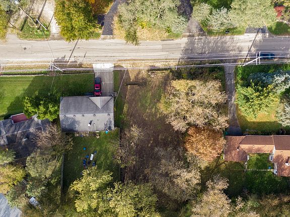 3rd image of 514 Lake Shore Blvd