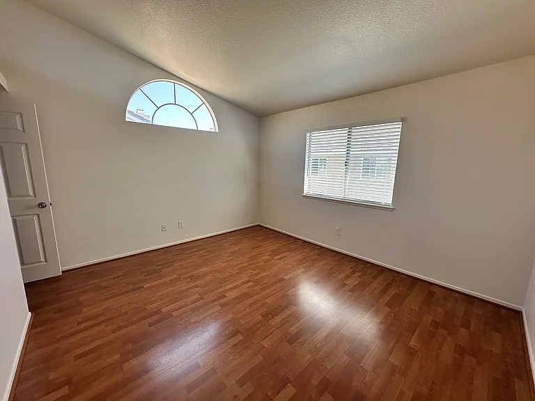 3594 Windsong St — Photo 7