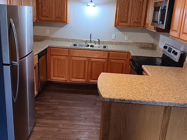 1715 N Vinita Ave #1 — Photo 8