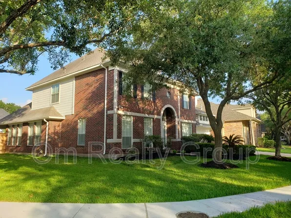 5319 Ashley Way Ct, Sugar Land, TX 77479