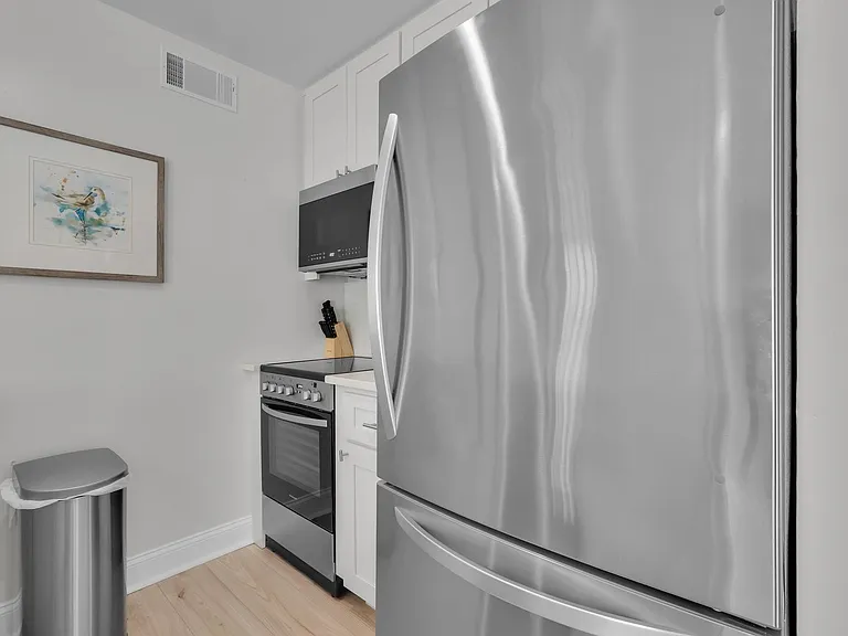 702 Tattnall St — Photo 11