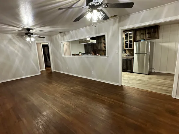 107 Peterson Pl, Longview, TX 75602