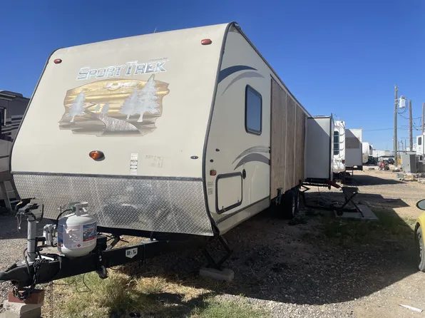 907 N Roy Orbison Dr, Wink, TX