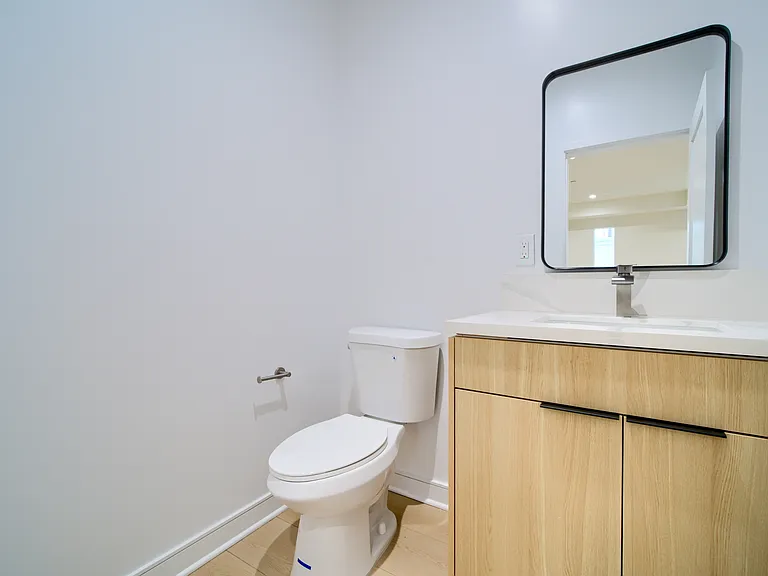 257 1/4 S Avenue 54 — Photo 10