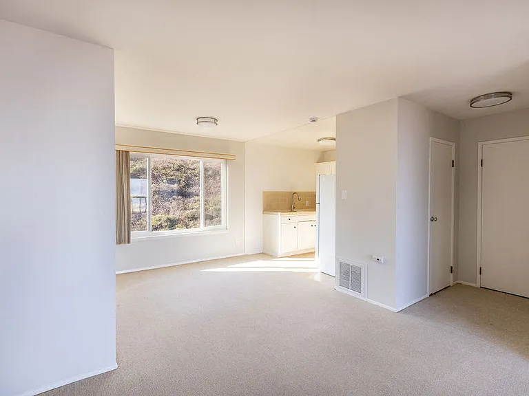 96 Crestline — Photo 22