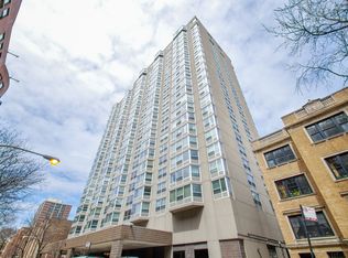 720 W Gordon Ter APT 4D, Chicago, IL
