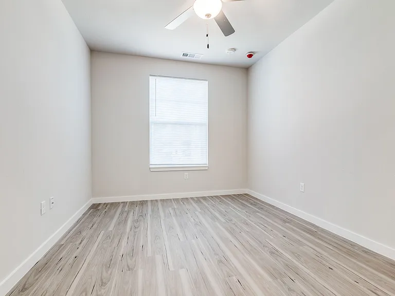 Heritage Senior Residences — Photo 10