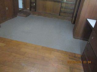 807 1/2 8th Ave, Albany, GA 31701