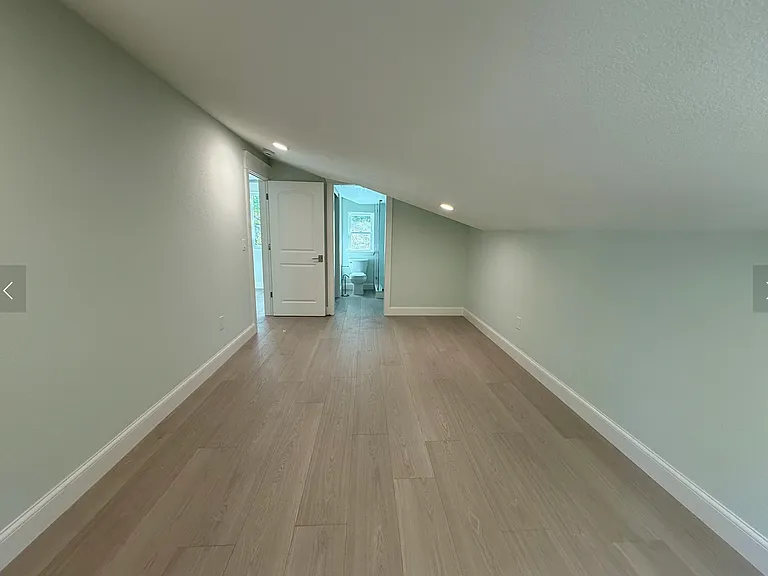 844 Bellomy St — Photo 16