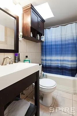 Rented by Spire Group | media 13