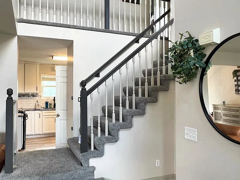 2707 Arrowhead Ln — Photo 2