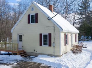 84 Brookside Dr, East Waterboro, ME 04030
