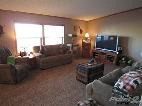 4th image of 1420 Cottonwood Dr
