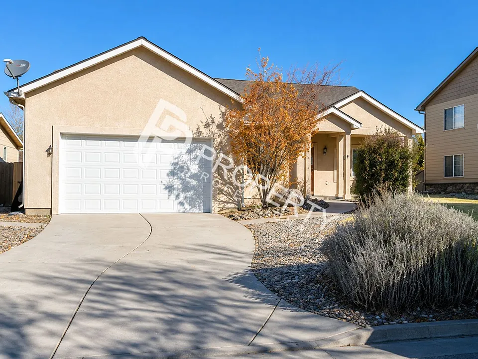 45 Hawthorne Way