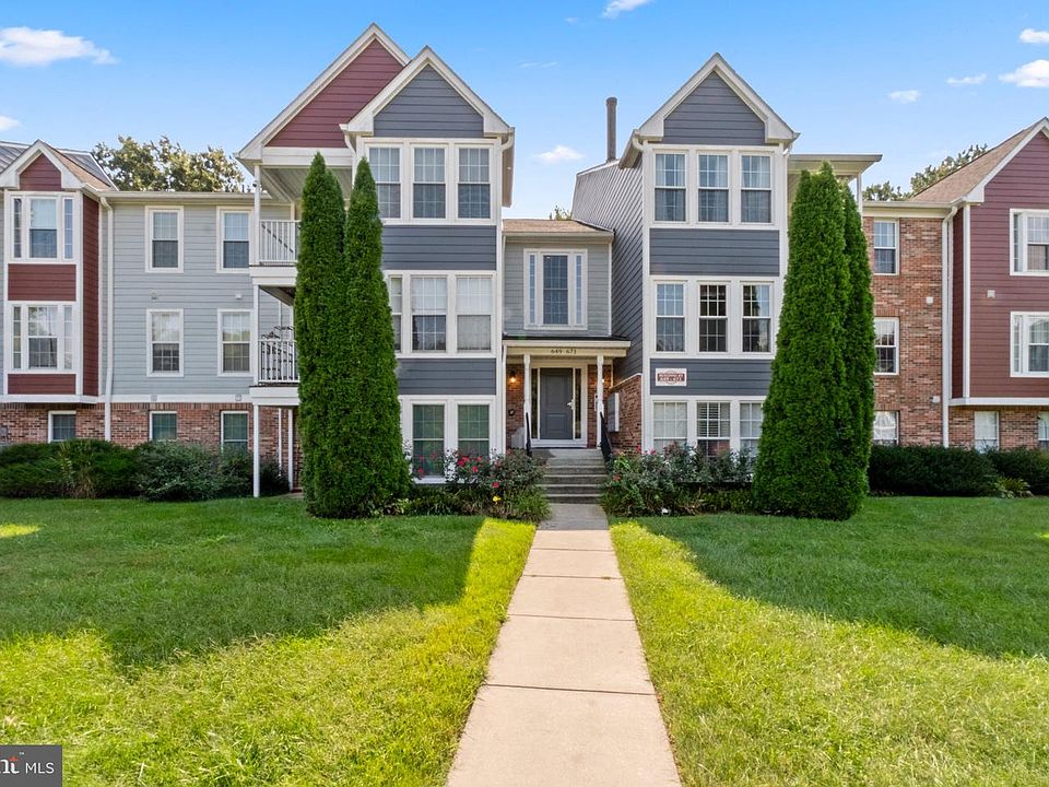 1st image of 653 Deering Rd #3C