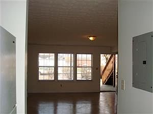 1st image of 526 Locher Aly APT 101