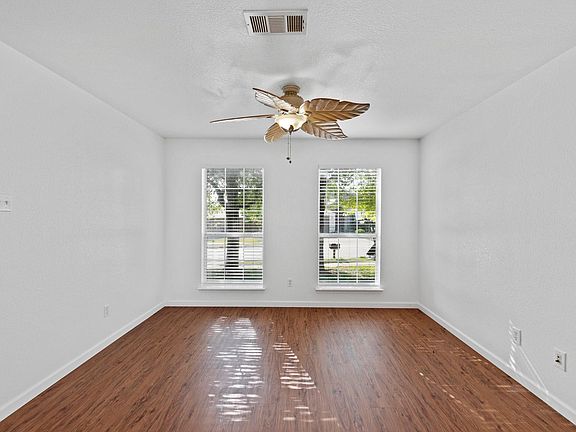 5th image of 12628 Summerwood Dr