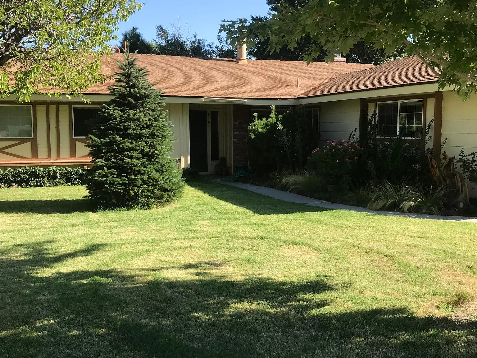 Terrace Dr, Big Pine — Photo 4