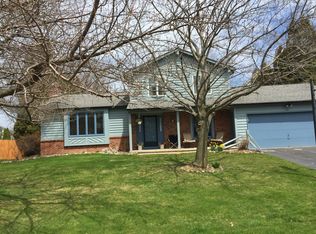 68 Haskins Ln S, Hilton, NY 14468