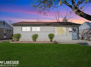 8435 State Park, Center Line, MI 48015