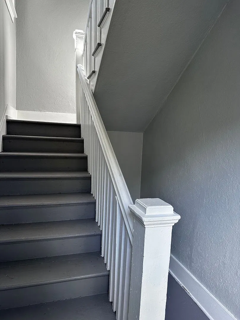 Thoughtfully Renovated 3-Bedroom, 1-Bath | Open to Section 8 — Photo 2