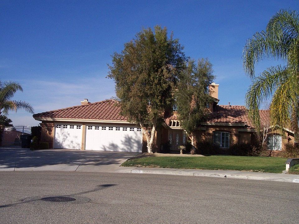 Courtesy of Mary Ann Mallory Park Place Realty