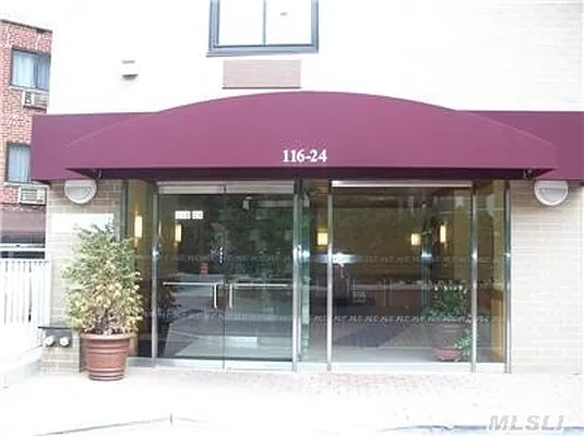 Rented by Prime Realty | media 26