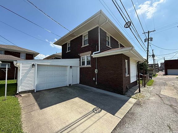 4th image of 216 Buntin St