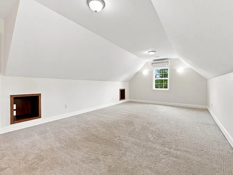 494 Asset Pkwy — Photo 42