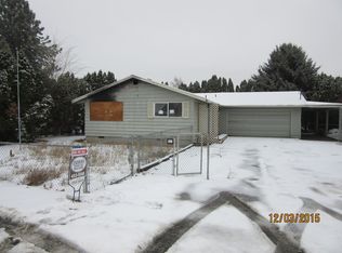 581 E Gleed Rd, Yakima, WA 98908