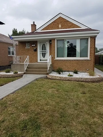 10649 S Green St photo 1