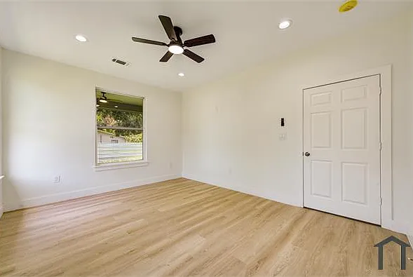 508 Georgia Ave — Photo 29