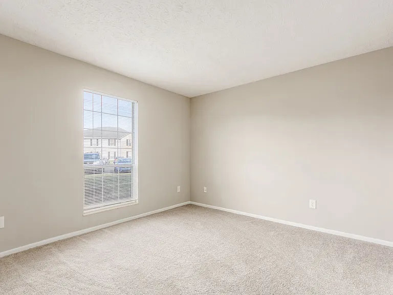 2059 Park Run Dr — Photo 4