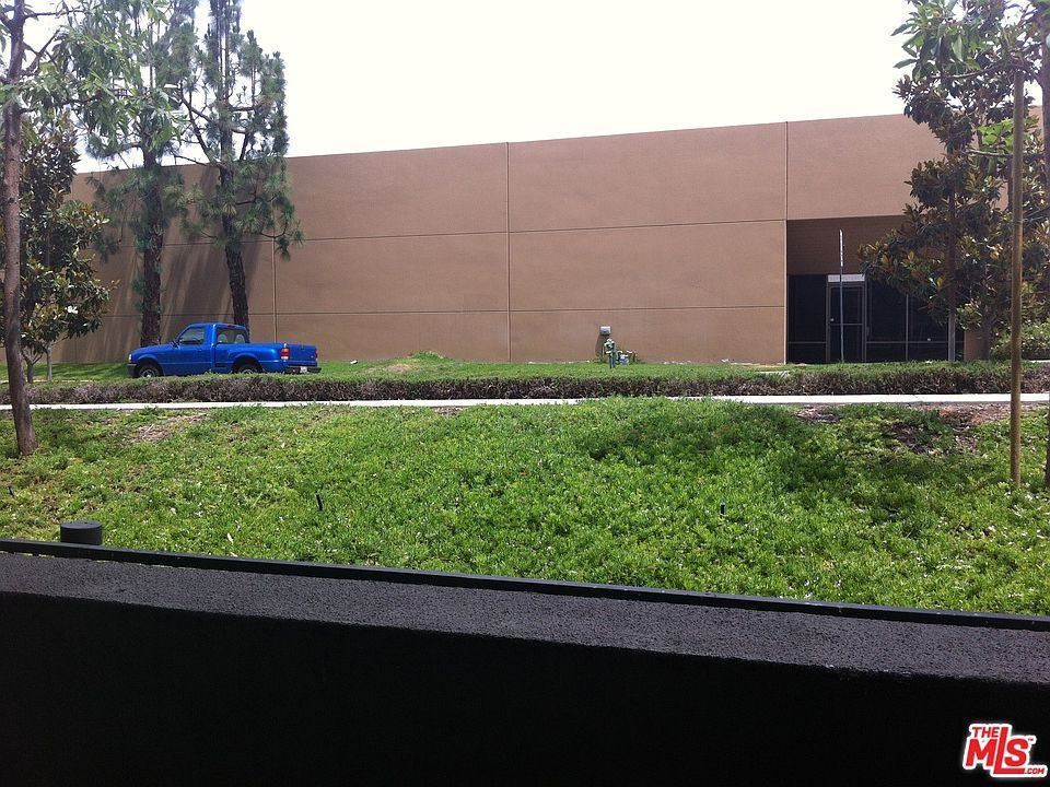 1st image of 1801 E Katella Ave APT 1129