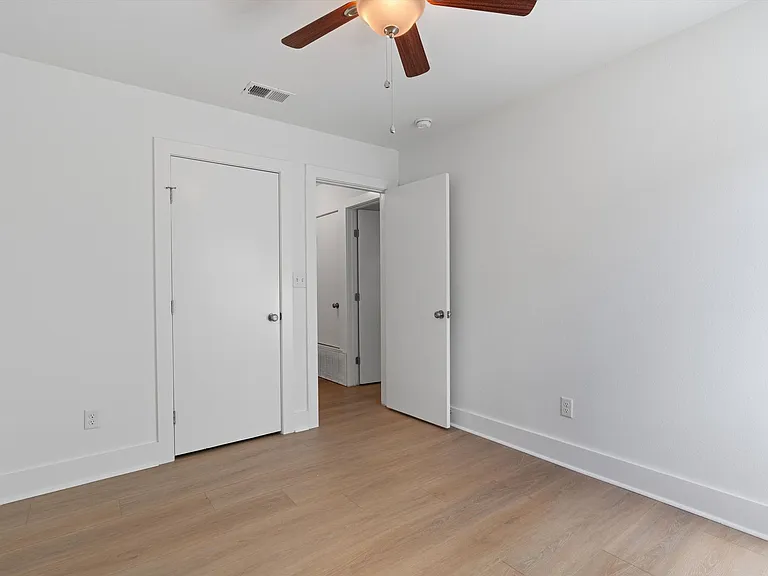 4807 Aberdeen Dr — Photo 17