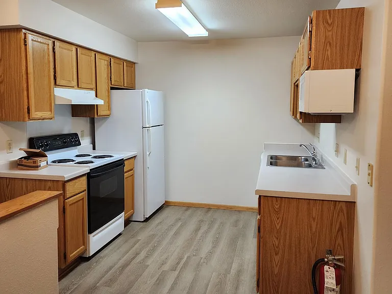 1501 Truax Blvd #1 — Photo 1