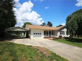 1450 Fieldcrest Dr, Salisbury, NC 28146