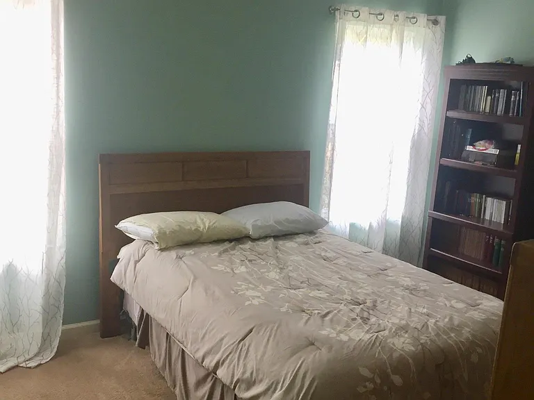1207 Swan Pond Ln — Photo 6