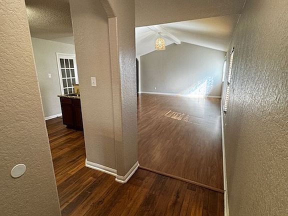 5th image of 6616 Luckey Sq