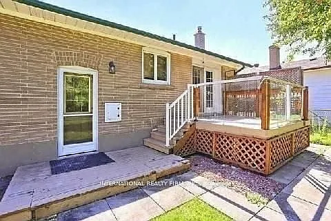 397 Centre St E #MAIN — Photo 14