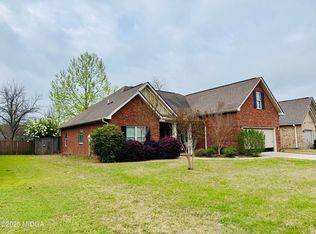 139 Parkview Grv, Kathleen, GA 31047