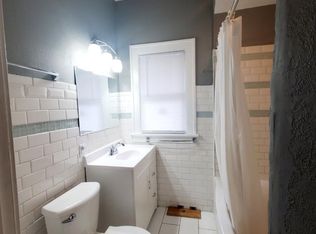 1442 Benton St, Rockford, IL