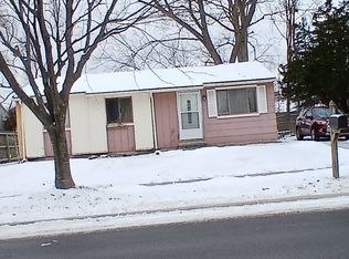 2051 Champagne Dr, Ann Arbor, MI 48108