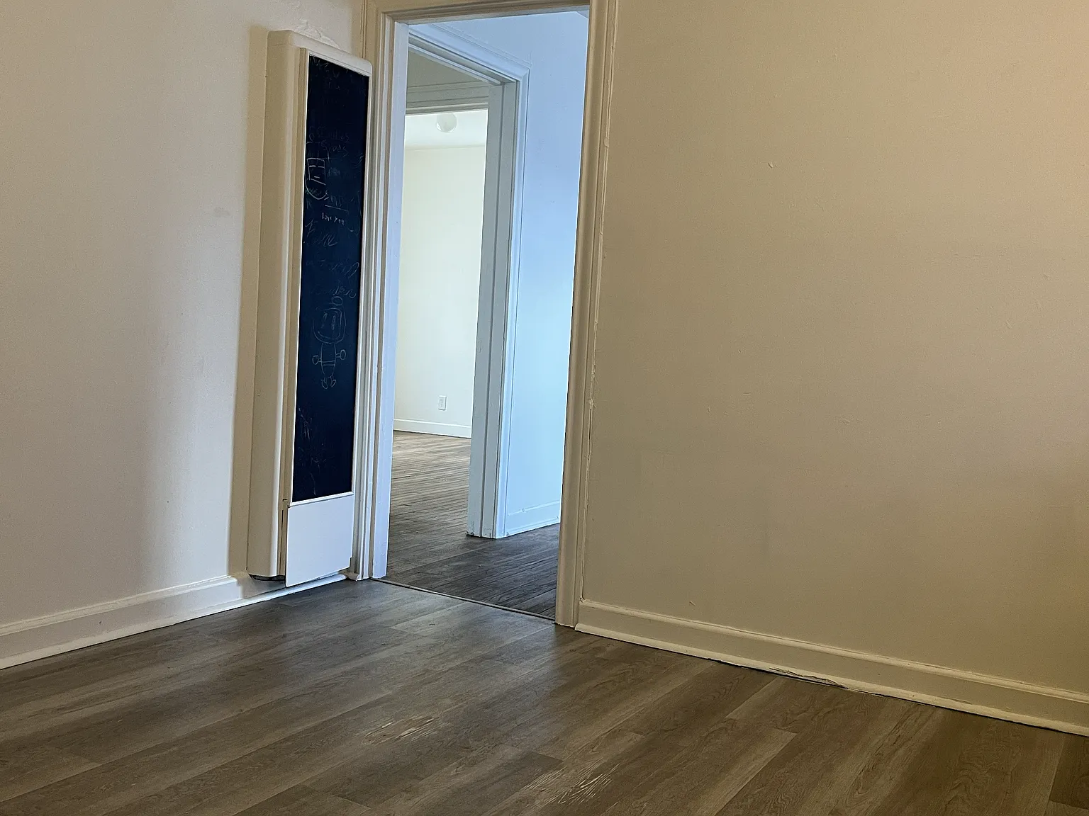 2 bed, 720 sqft, $1,100 — Photo 3