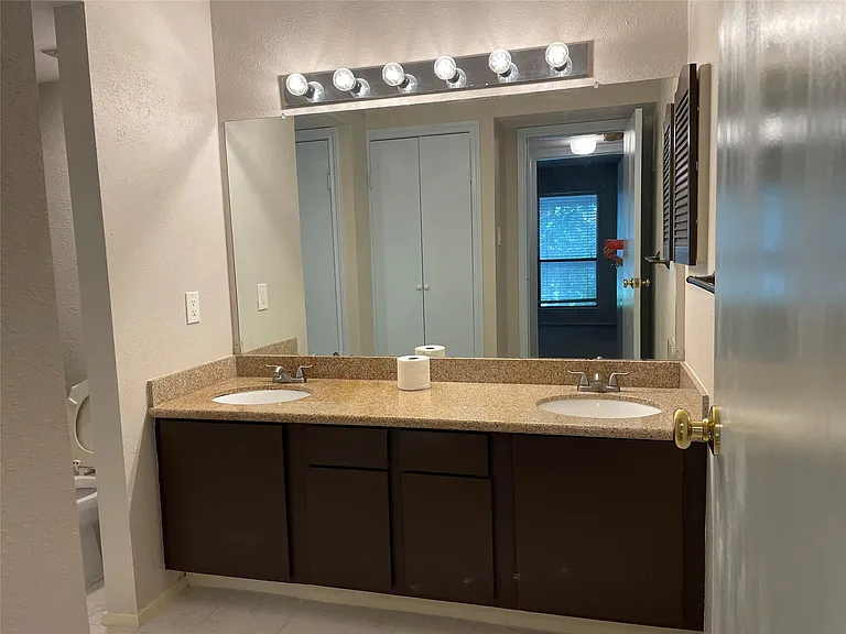 7950 N Stadium Dr #210 — Photo 14